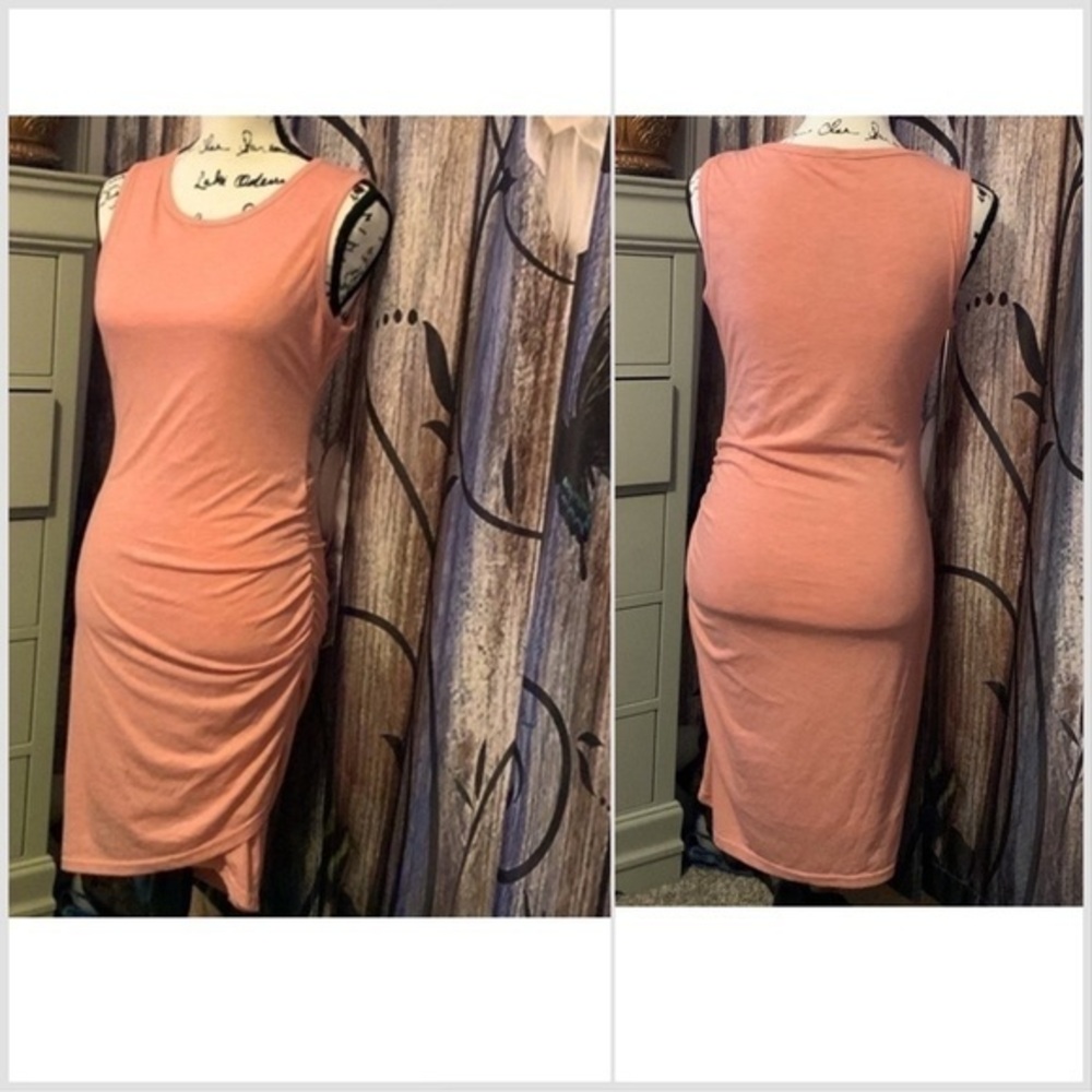 T shirt dress lots of strech, lined, flattering style 3/4 length beautiful peach